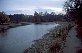 Geosynthetic concrete mats for floods