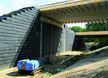 Fortrac Nature used in a bridge currently under construction.