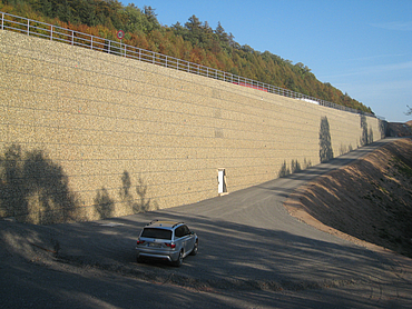 Completed back-anchored gabion wall along the A3