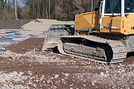 Covering of the installed geosynthetics with riprap revetment